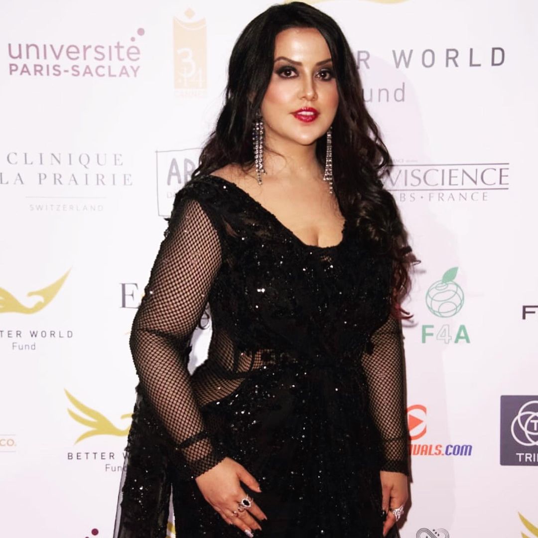 Amruta Fadnavis Amruta Fadnavis news