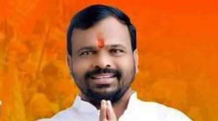 श्रीकांत देशमुख हे तीन वर्षांपासून भाजपचे जिल्हाध्यक्षपद सांभाळत होते