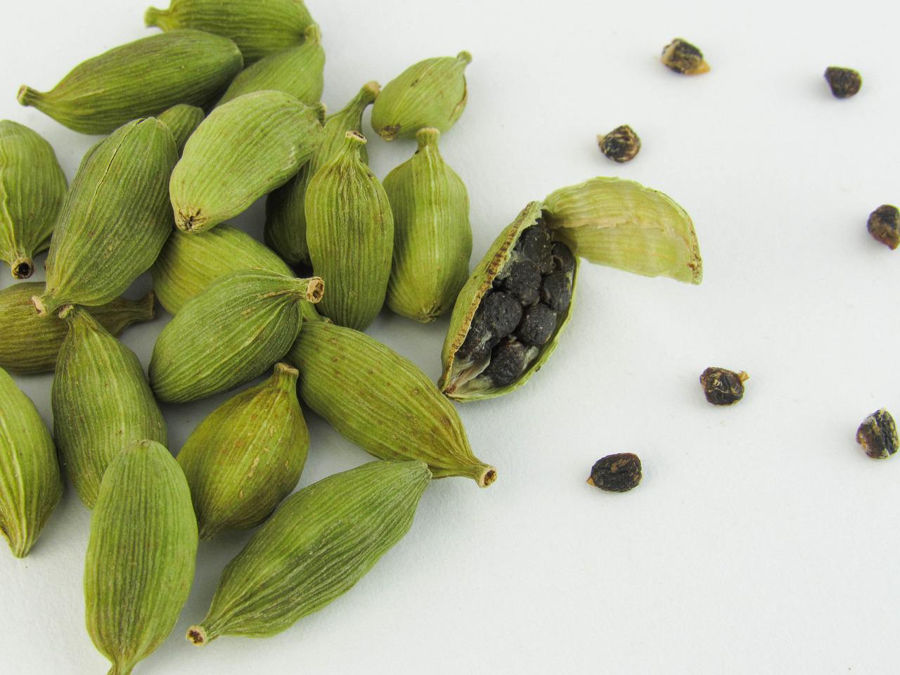 benefits of cardamom