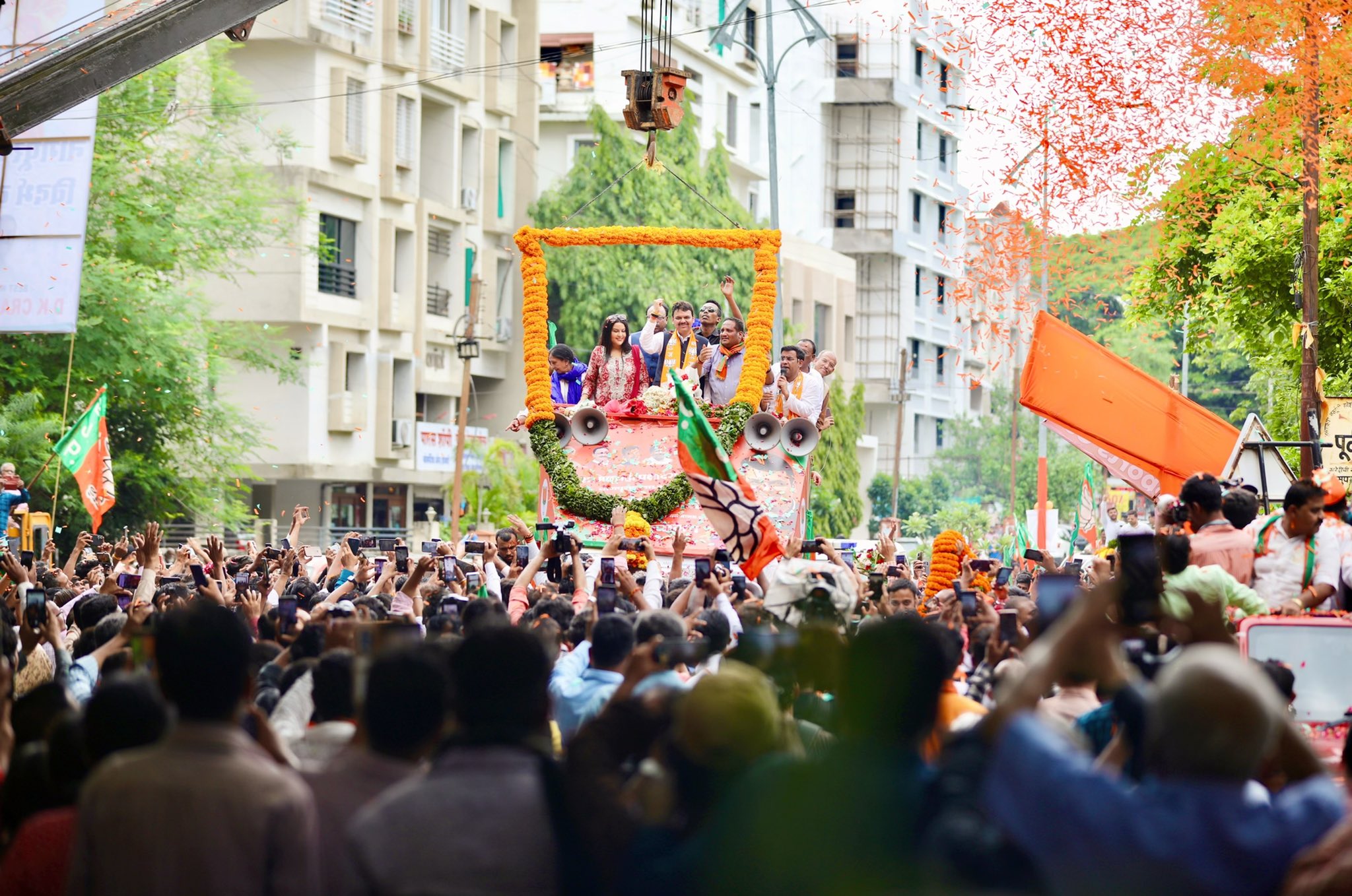 Deputy CM Devendra Fadnavis Wife Amruta Shares Photo from Nagpur Rally says his comeback is phenomenal