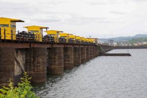 khadakwasla-dam