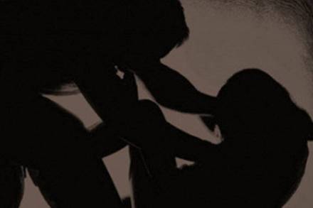 man-rapes-strangles-10-year-old-daughter