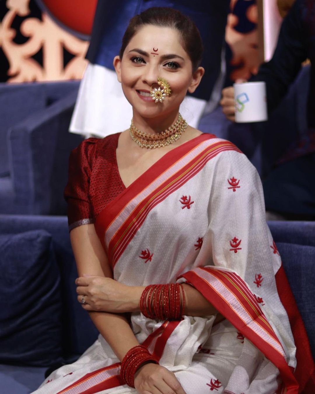 Sonalee Kulkarni Khun Saree marathi actress sonalee kulkarni