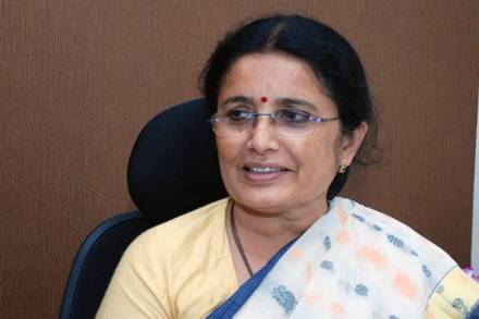 ncp leader vidya chavan criticized cm eknath shinde For performing puja in cm office spb 94