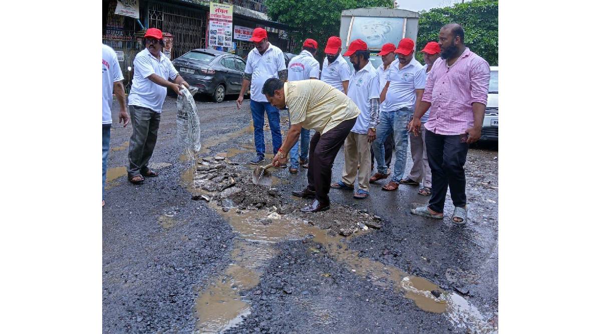 social organizations for pothole filling in Dombivli, Kalyan