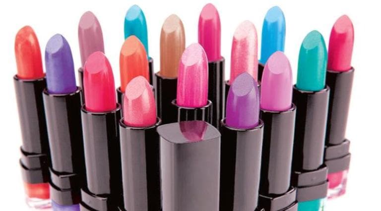 Beauty-enhancing lipstick is dangerous for your health
