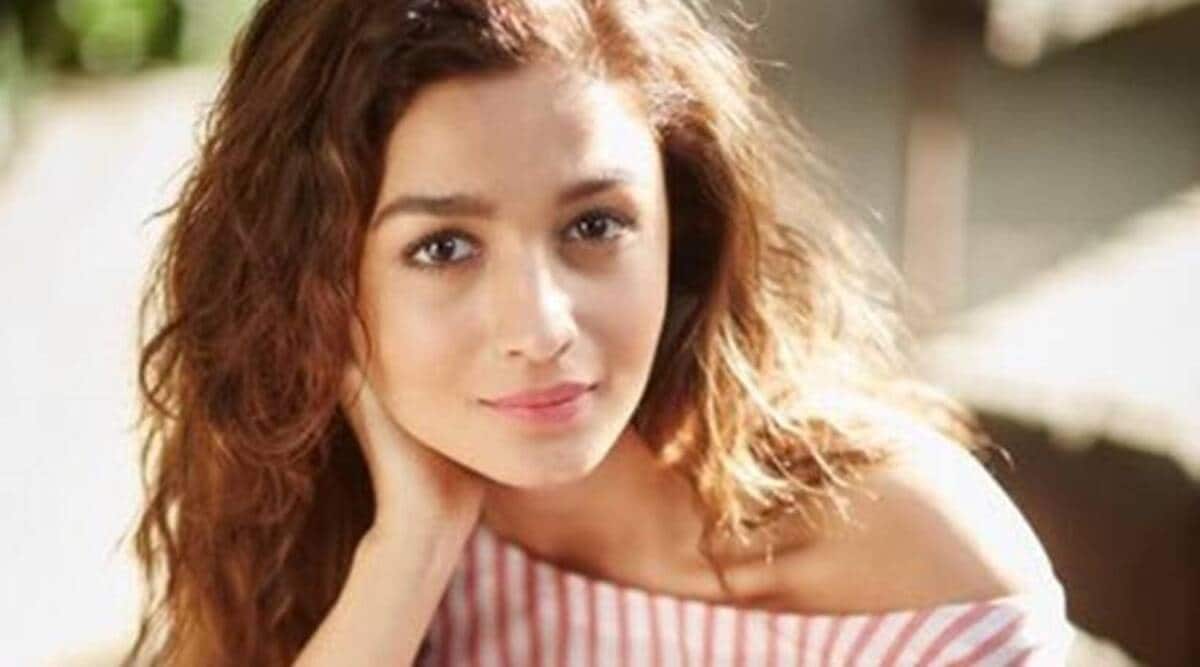 Alia Bhatt, Alia Bhatt on pregnancy, Darlings, Alia Bhatt upcoming movie, Darlings movie release date, Alia Bhatt Viral Video, Alia Bhatt Viral Post, आलिया भट्ट, डार्लिंग्स, आलिया भट्ट प्रेग्नन्सी, आलिया भट्ट आगामी चित्रपट, डार्लिंग्स मुव्ही रिलीज डेट, आलिया भट्ट व्हायरल पोस्ट, आलिया भट्ट व्हायरल व्हिडीओ