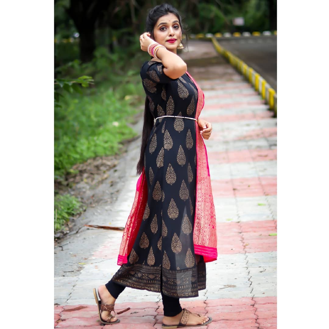 Appi Amchi Collector Shivani Naik