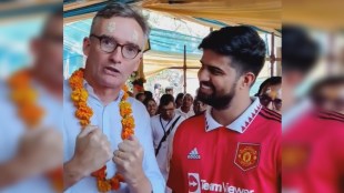 British High Commissioner trolls Manchester United fan
