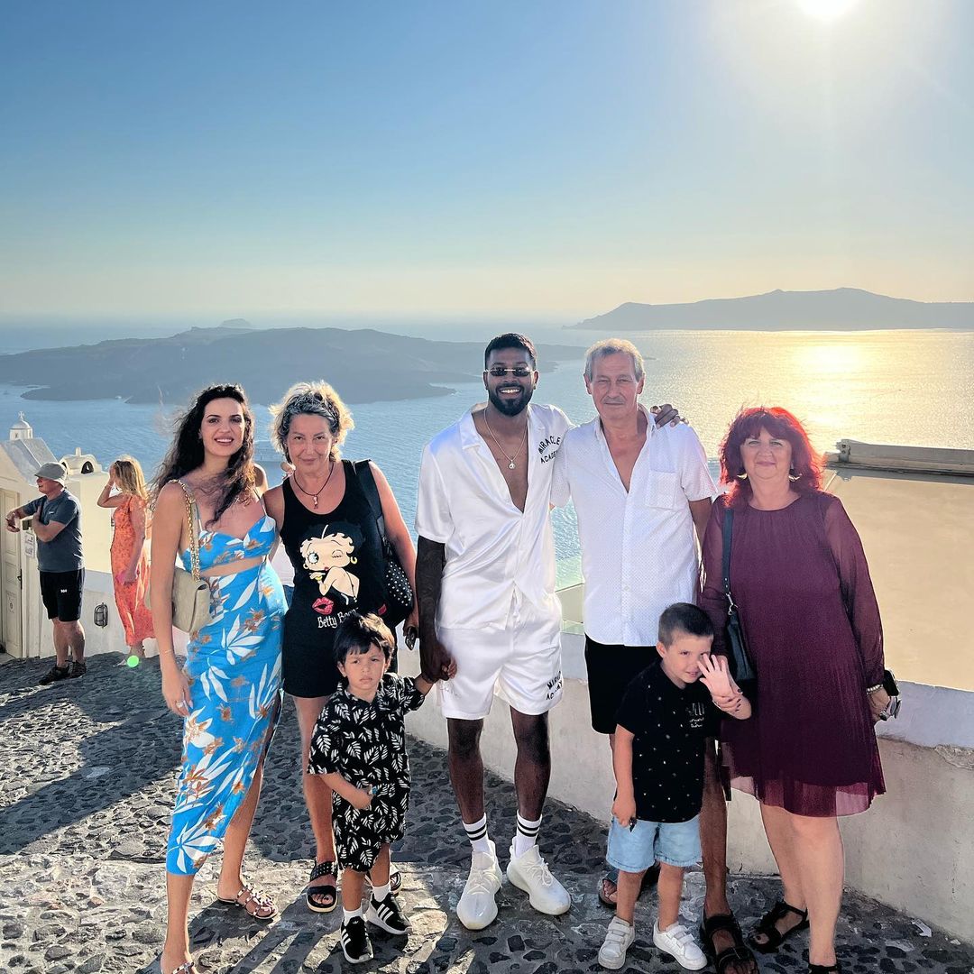 Natasa Stankovic Hardik Pandya Family Vacation