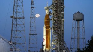 NASA new moon mission