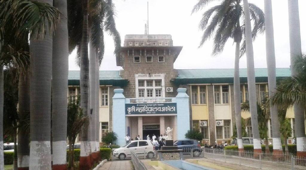 video leak student entered in ladies hostel in dr. panjabrao krushi vidyapith