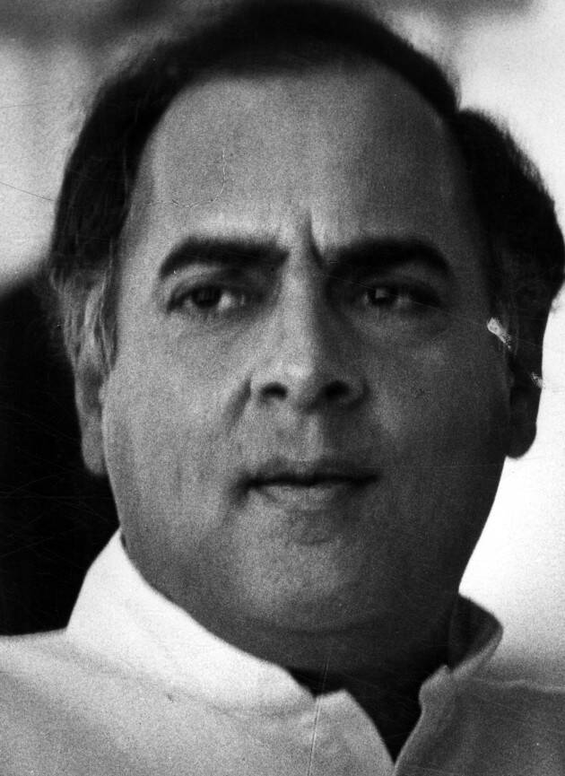 राजीव गांधी देशाचे सहावे पंतप्रधान होते. १९८४ ते १९८९ या काळात त्यांनी देशाचं पंतप्रधानपद भुषवलं. वयाच्या अवघ्या ४० व्या वर्षी ते देशाचे सर्वात तरुण पंतप्रधान बनले.