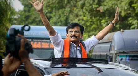 Shivadi Court orders Arthur Road Jail to produce Sanjay Raut at 12 pm