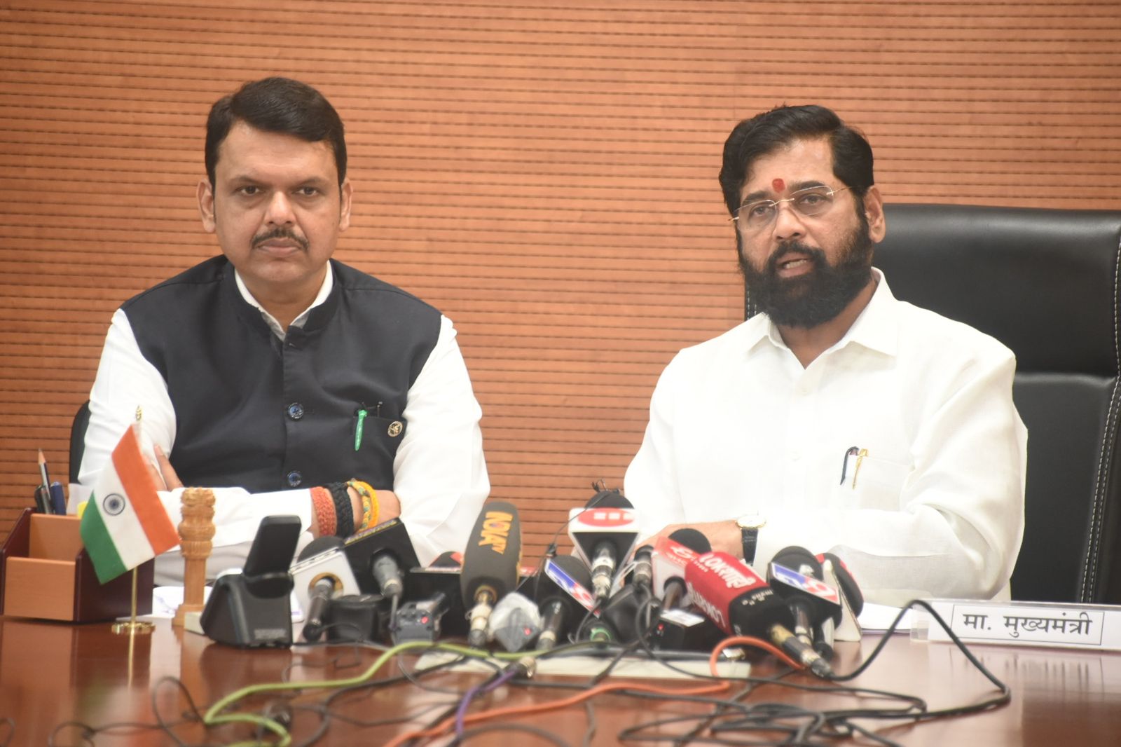 Eknath Shinde And Devendra fadnavis may set new record for longest serving government with only two ministers