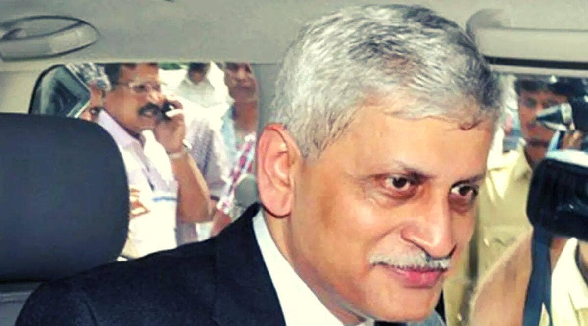 प्रसिद्ध २ जी स्पेक्ट्रम घोटाळा खटल्यात त्यांची विशेष सरकारी वकील म्हणून नियुक्ती झाली होती.