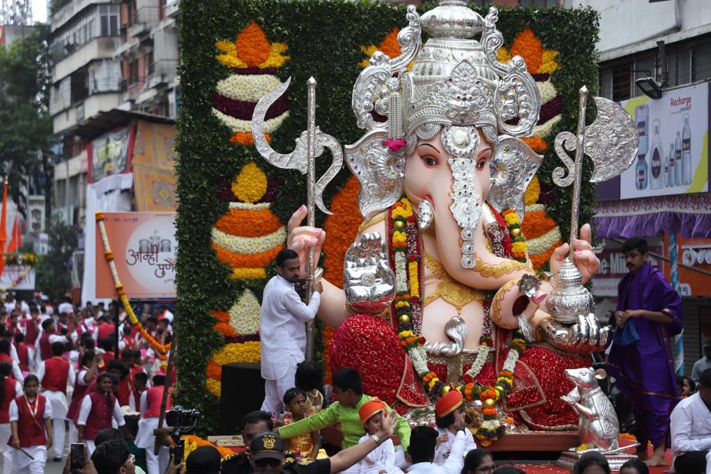 tulshibaug ganpati 6