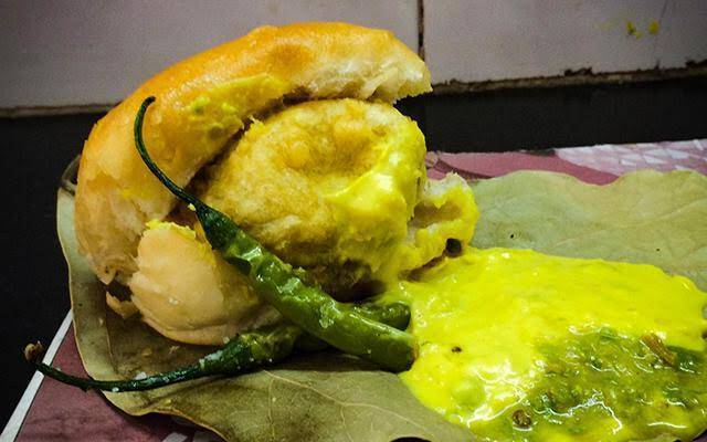 23rd August World Vada Pav Day