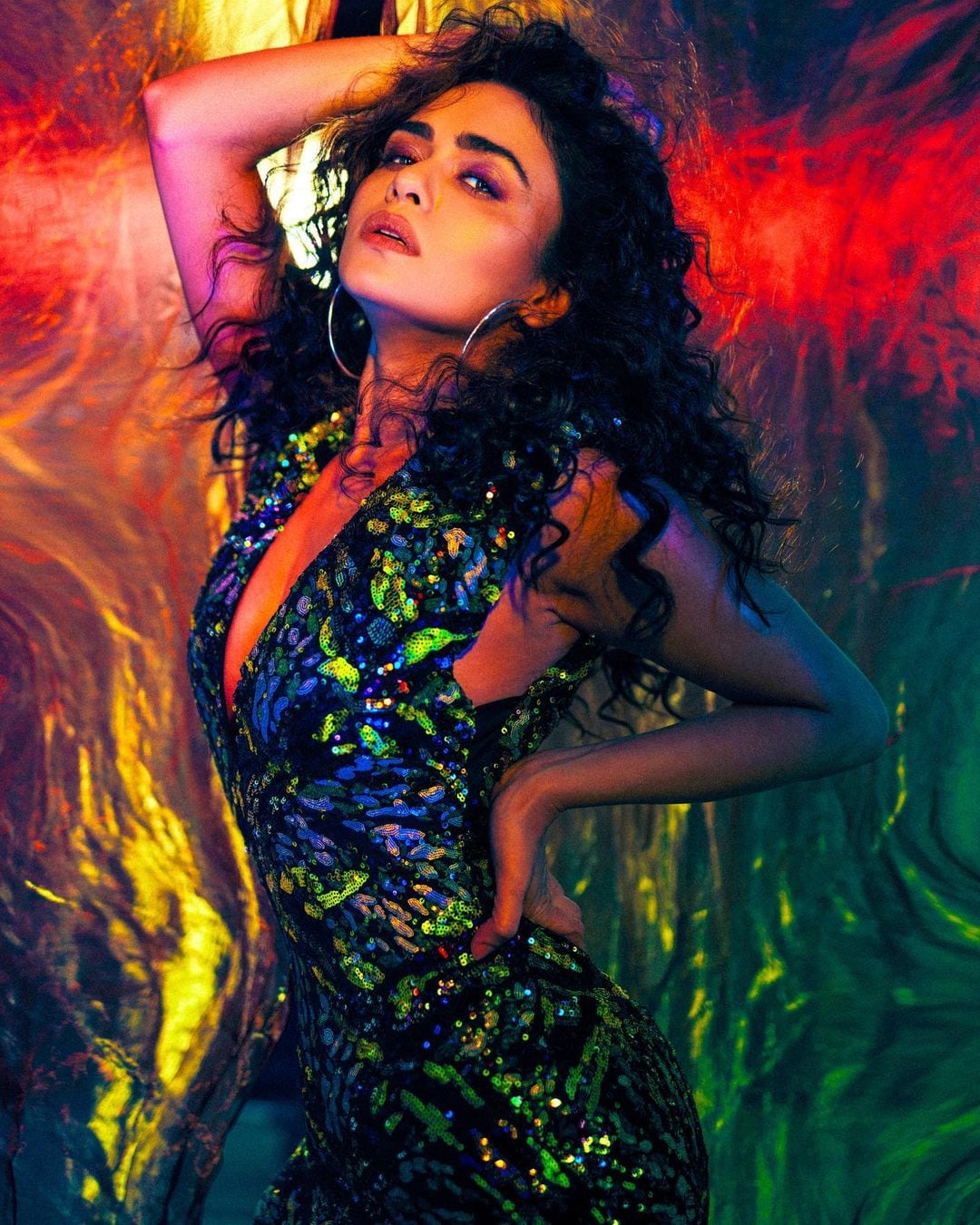 Amruta Khanvilkar fashion