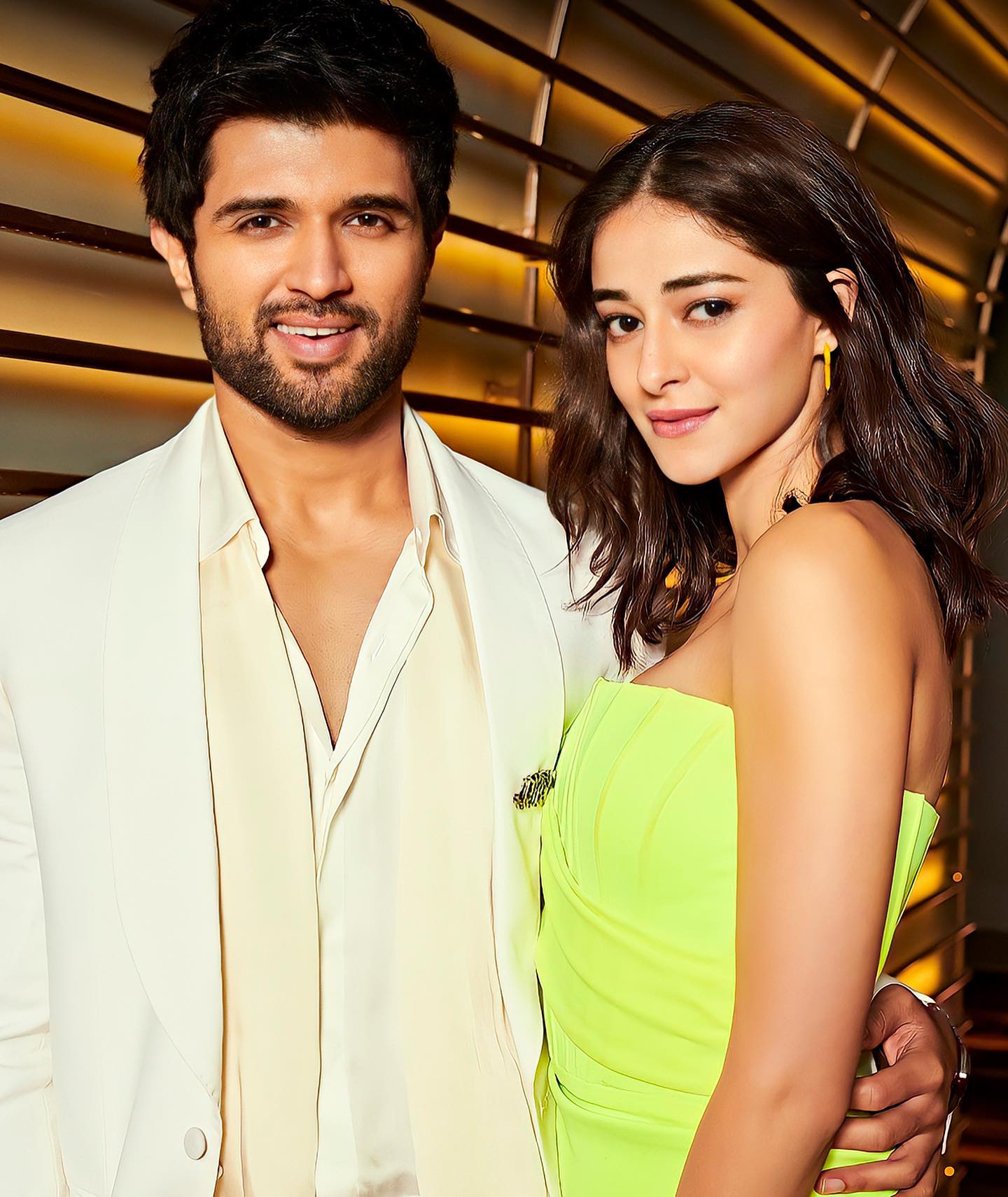 ananya panday vijay deverakonda romantic photoshoot for ligar movie promotion