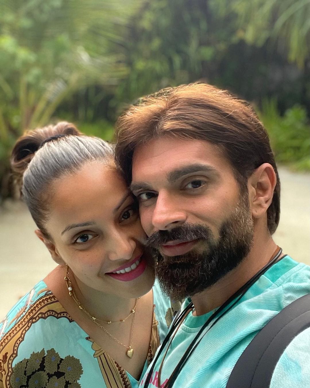 bipasha basu karan singh grover