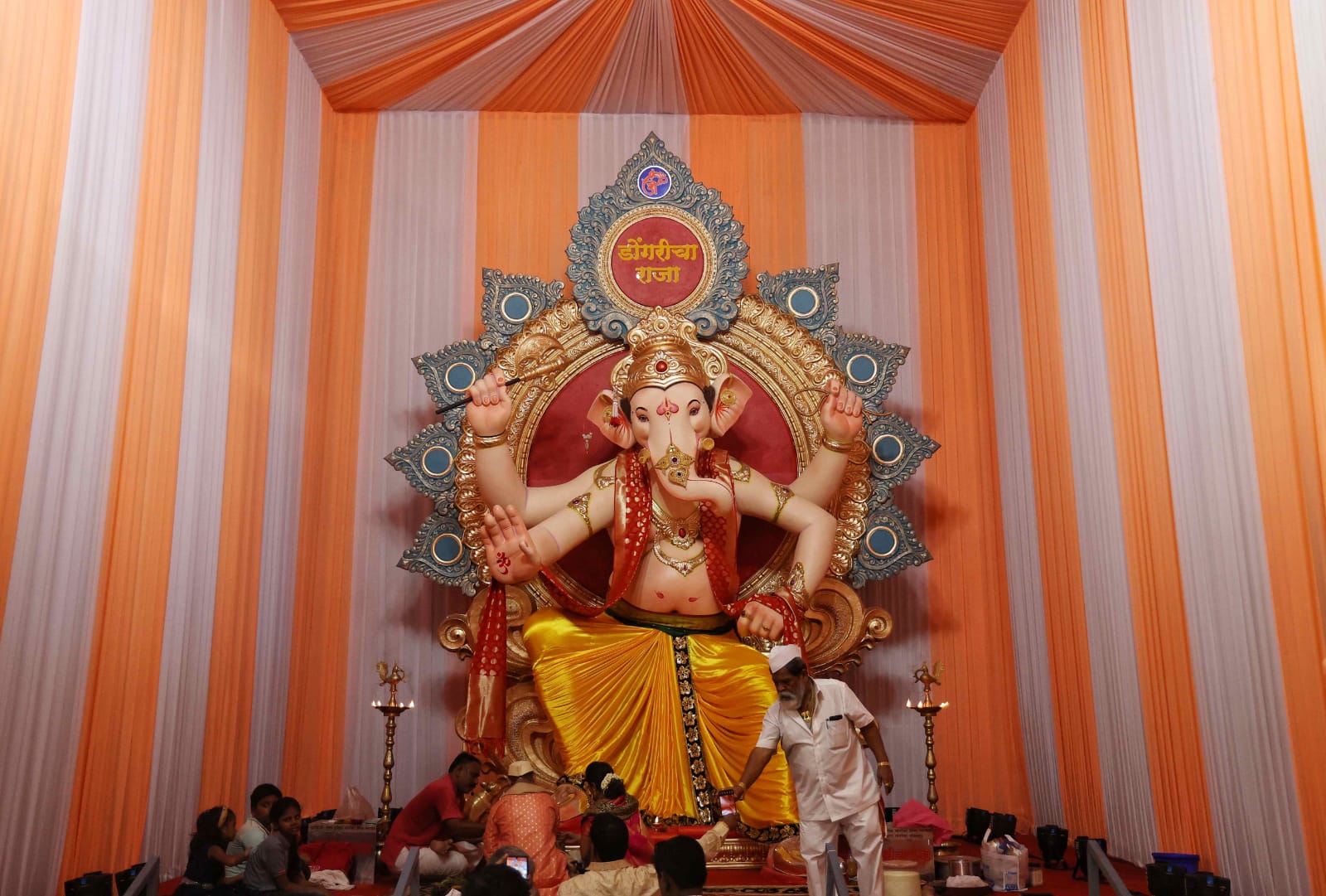 Famous Ganpati In Mumbai Lalbaug