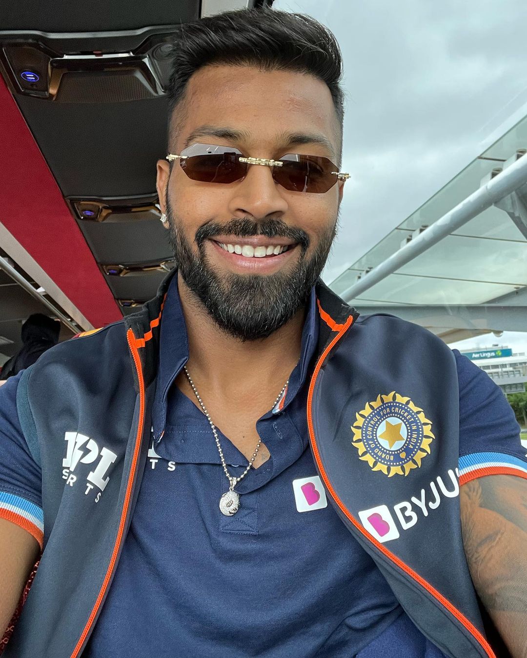 indian cricketer hardik pandya net worth property house car 