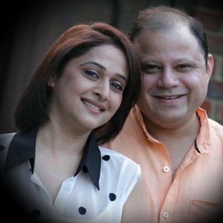 Mrinal Kulkarni husband Mrinal Kulkarni 