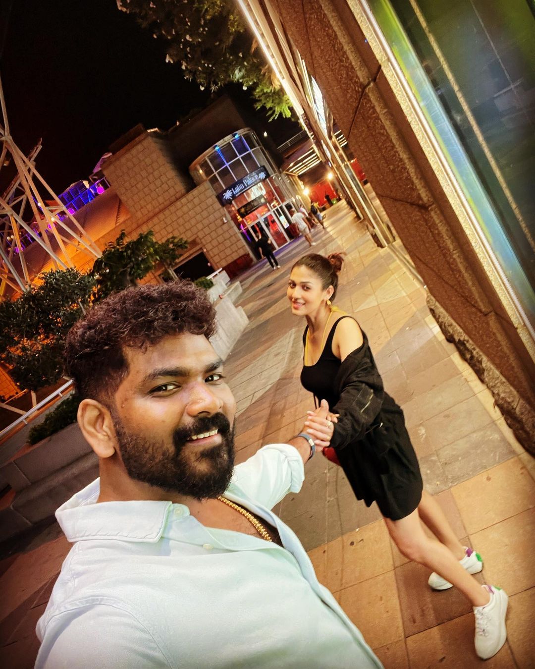 south indian couple nayanthara and vighnesh honeymoon sponsered by netflix