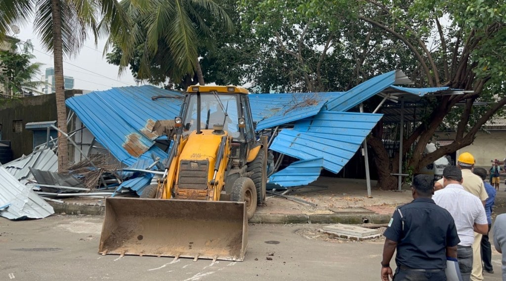 Municipal action on grain market shed in agricultural produce market premises