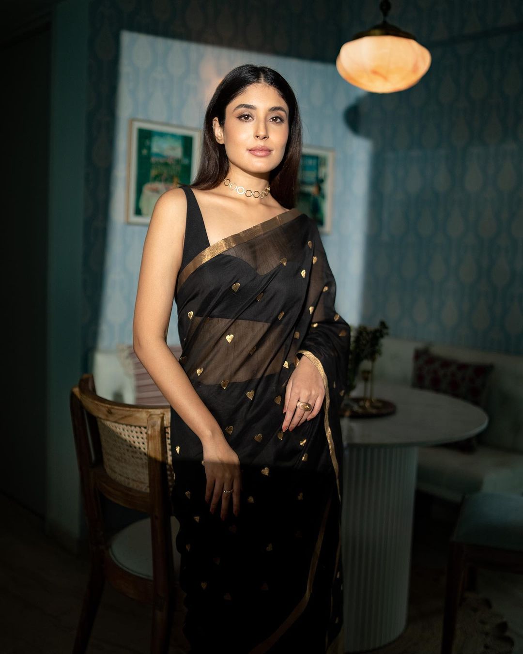 Kritika Kamra Photos