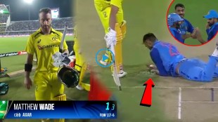 Axar Patel caught and bowl Mathew Wade Video
