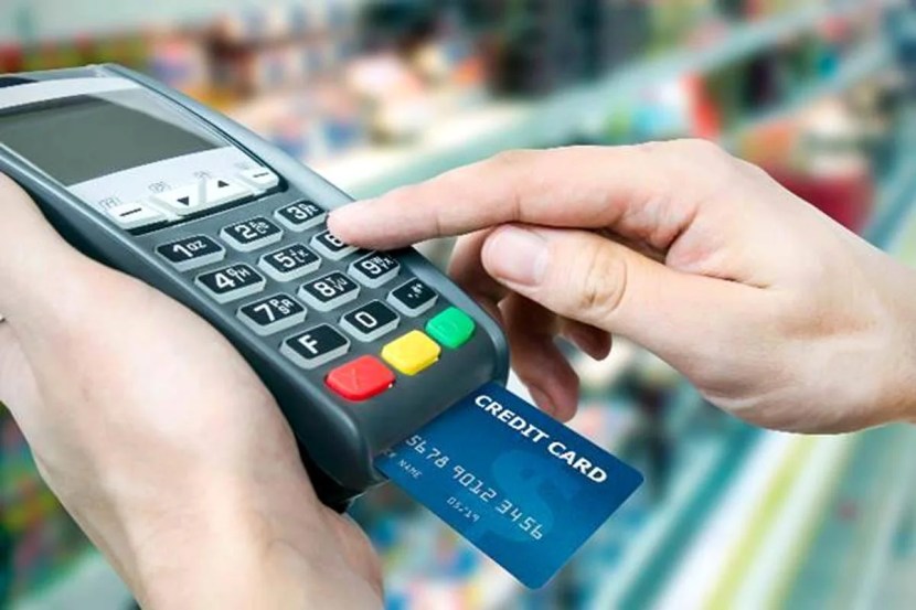 जर तुम्ही क्रेडिट आणि डेबिट कार्ड वापरत असाल तर जाणून घ्या आता कार्डद्वारे पैसे भरणे अधिक सुरक्षित होणार आहे.