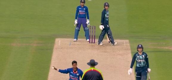 deepti sharma charlotte dean run out 