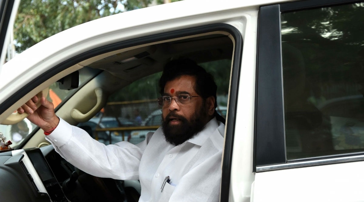 maharashtra cm eknath shinde car number plate 567 auctioned in thane rto for this price