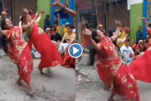 Indian Aunty Dance Viral Video