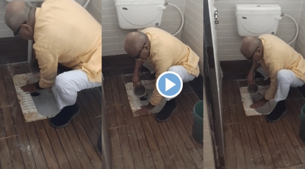 BJP MP Cleans Toilet with Bare Hands Video