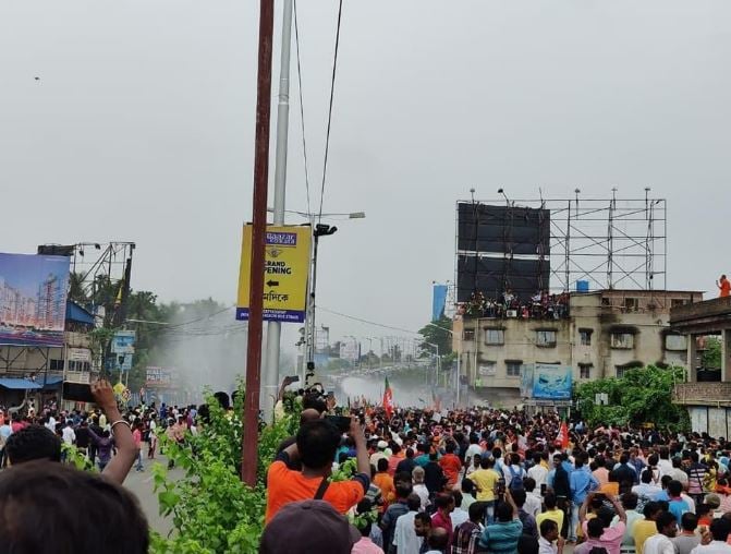 bjp chalo nabanna protest