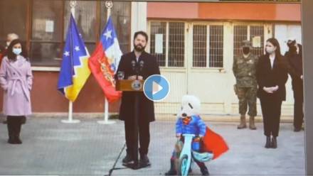 Child-Cycles-Around-President-Gabriel-Boric
