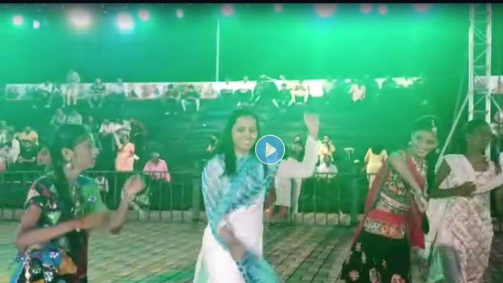 Navratri 2022 : माजी पालकमंत्री आदिती तटकरे यांचा गरबा डान्स; पाहा Viral Video