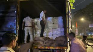 crime branch of mumbai police seized 88 lakhs tobaco in goregaon