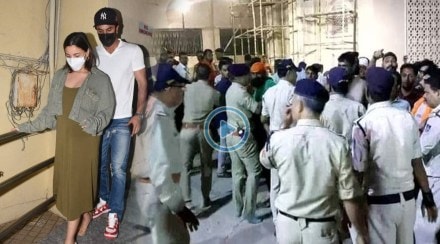 Ranbir Kapoor Alia stopped by Bajrang Dal activists