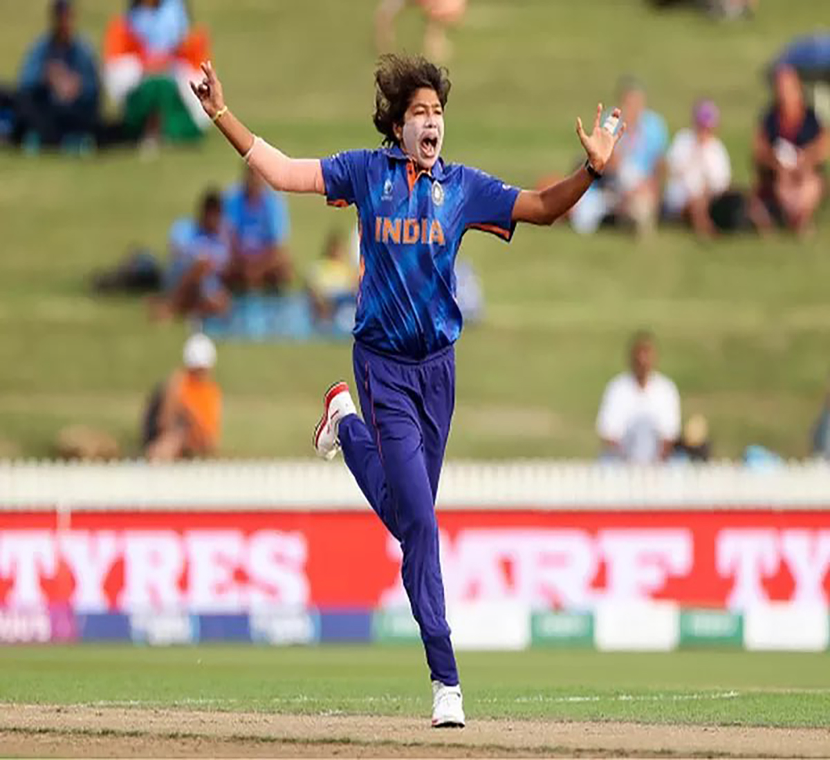 Jhulan Goswami bids farewell to international cricket, BCCI shares emotional photo 