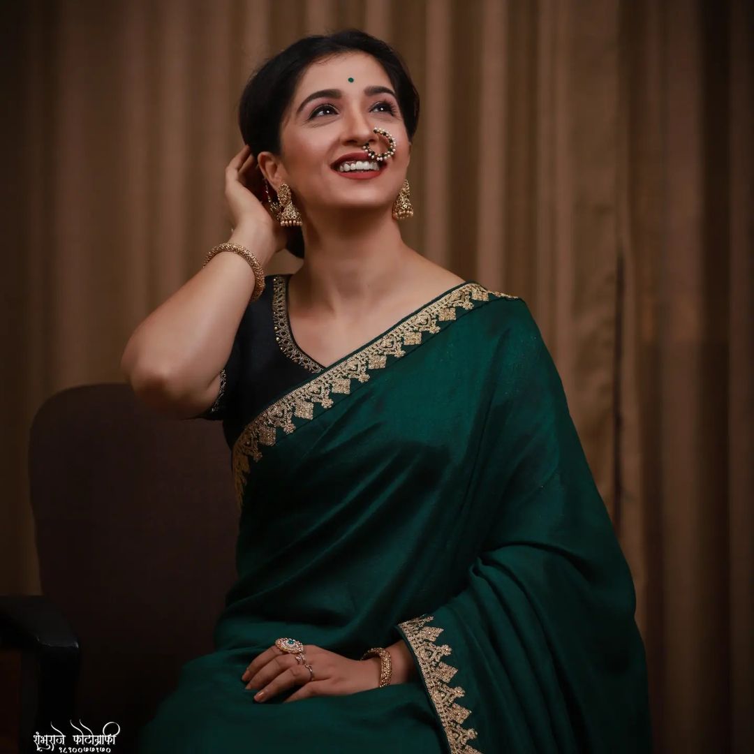 Snehalata vasaikar royal photoshoot