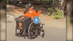 disabled woman! Delivering food from a wheelchair