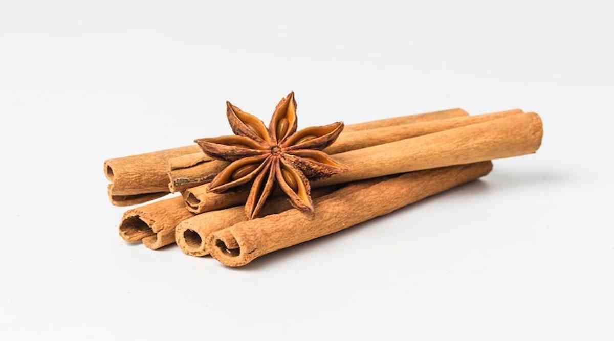 cinnamon water