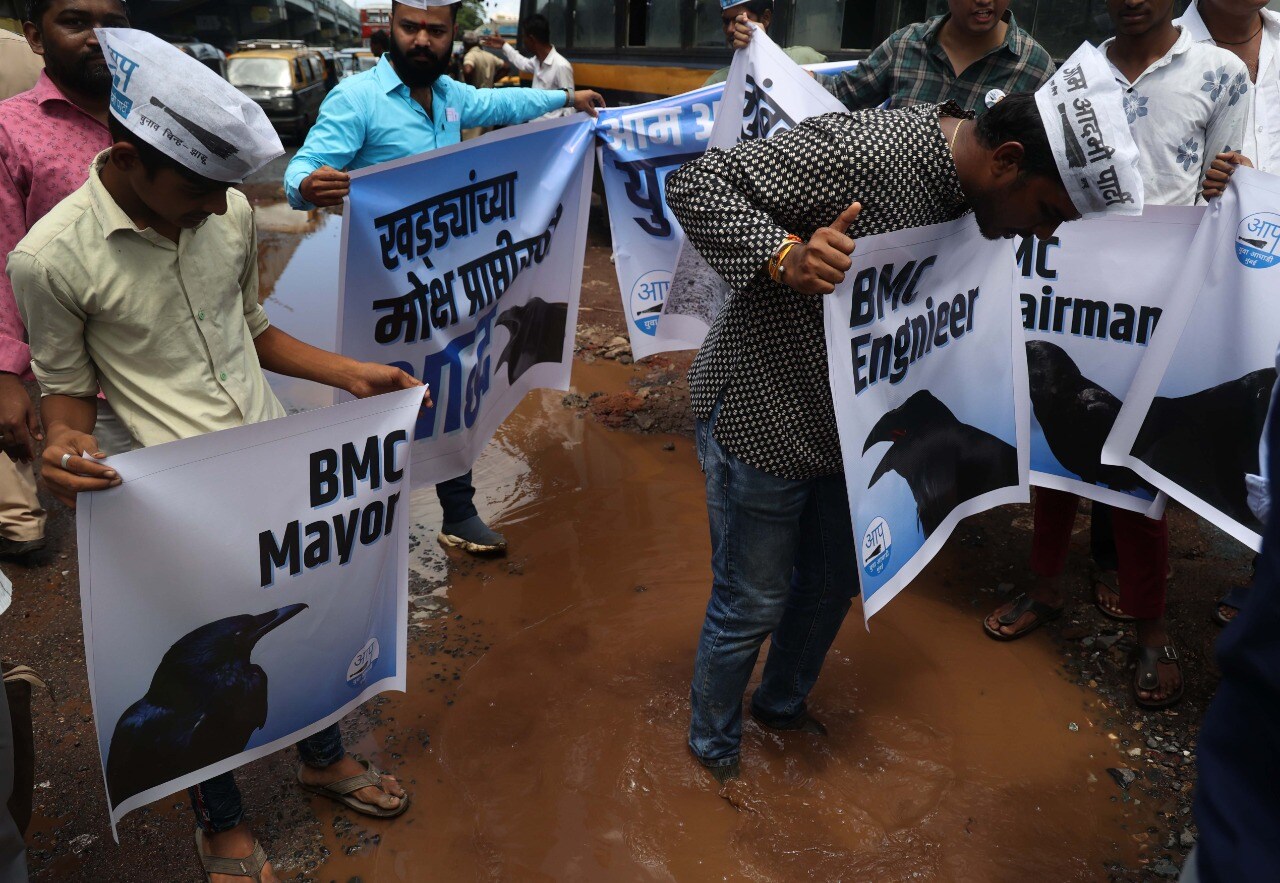 Sarvapitri Amavasya Shraddha By AAP in Mumbai