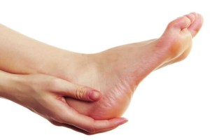 The color of the skin on the feet will tell the level of cholesterol in the body