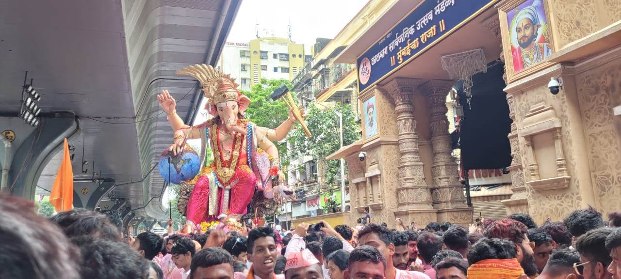 ganesh visarjan 2022 lalbaugh raja mumbaicha raja miravnuk photos