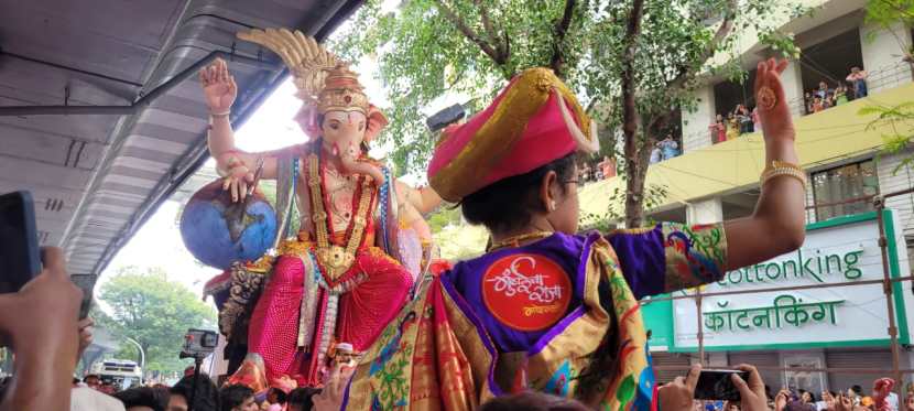 ganesh visarjan 2022 lalbaugh raja mumbaicha raja miravnuk photos